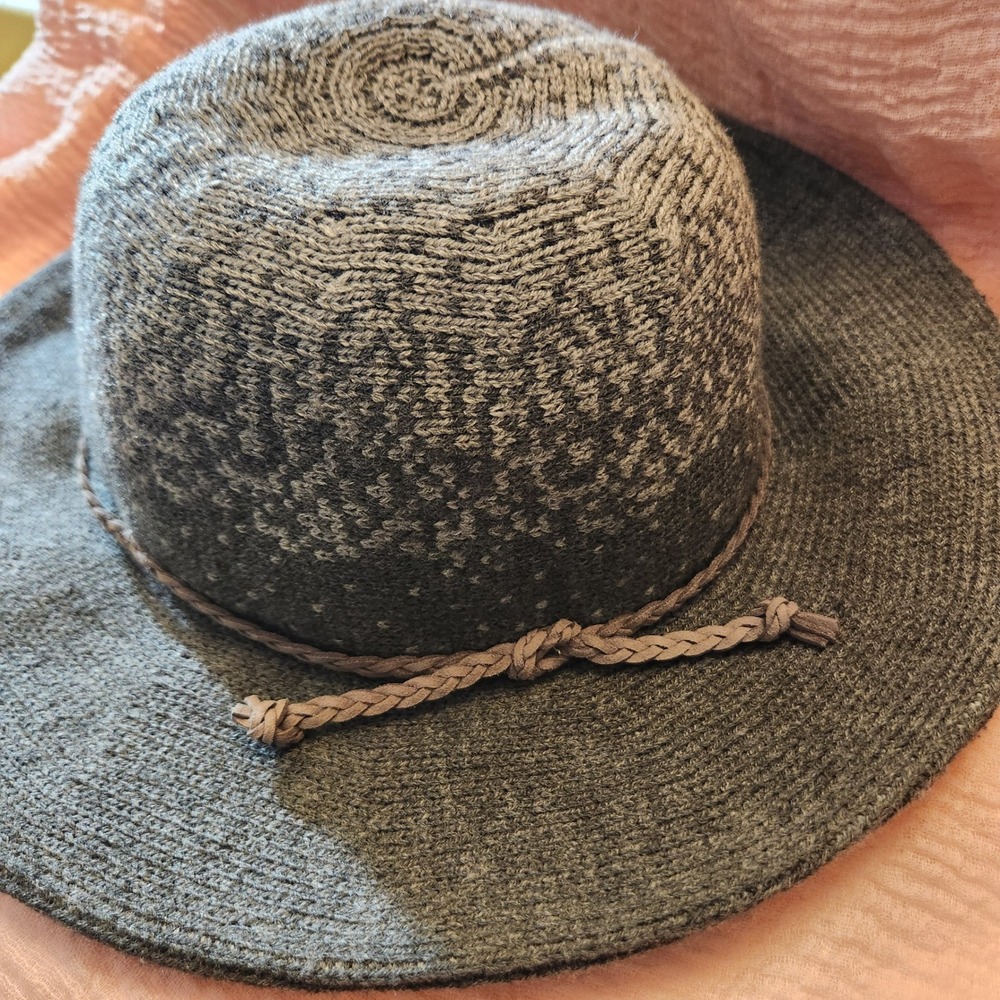 Unbranded Knit Cloche Sun Hat Womens OS Grey Excellent Marled Braided Trim Boho